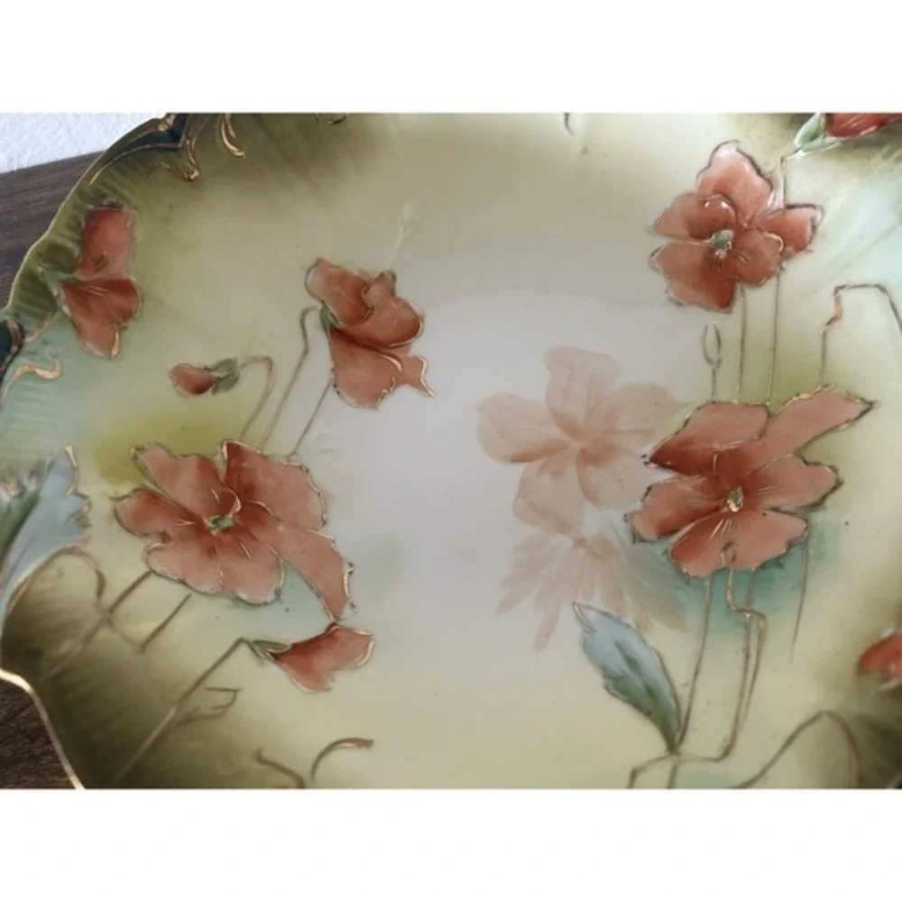 Antique Victorian Saxe Altenburg‎ Germany Decorative Serving Bowl Hand Painted